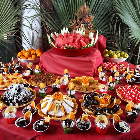 Natur Garden Hotel Битез Экстерьер фото