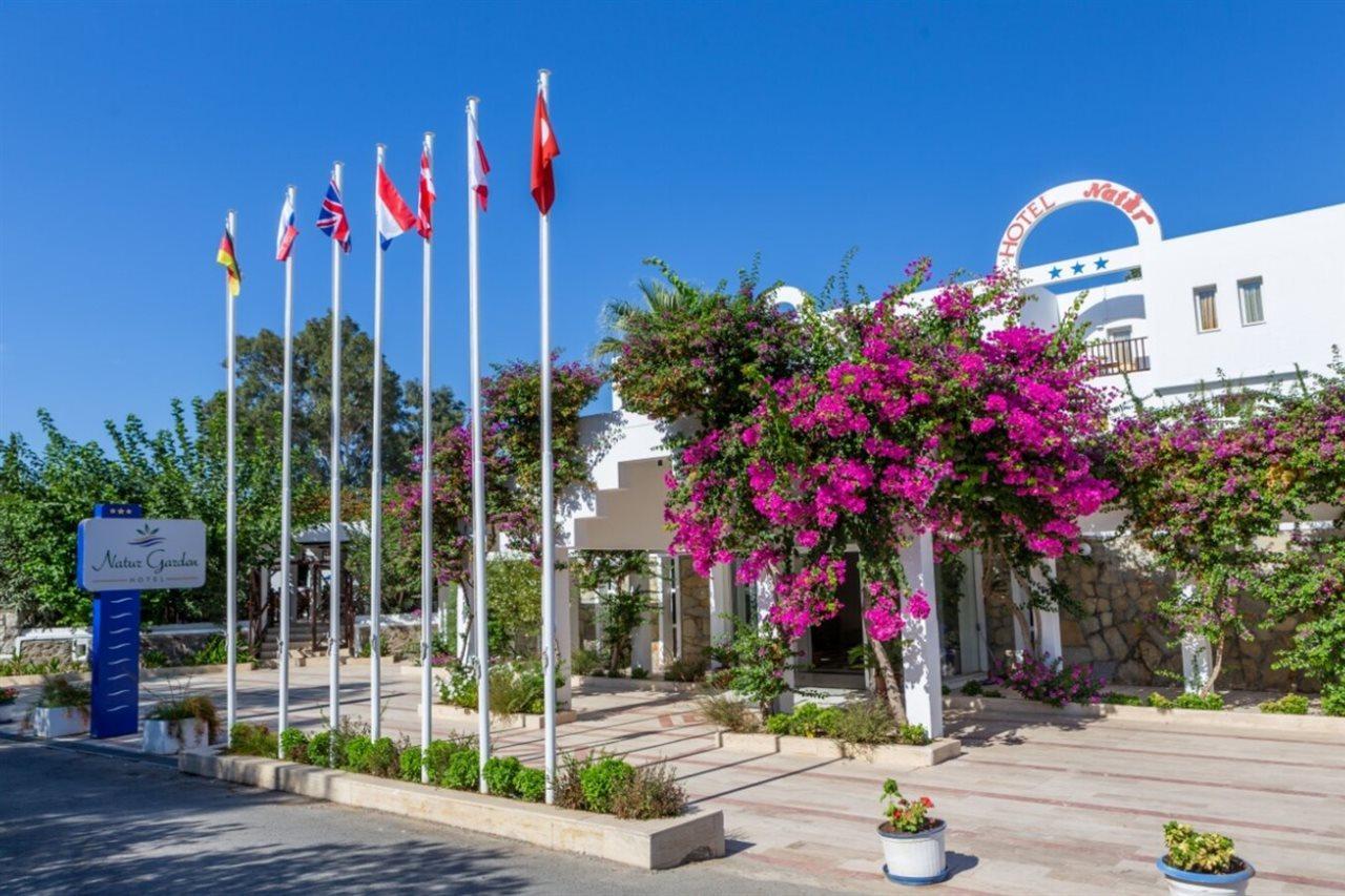 Natur Garden Hotel Битез Экстерьер фото