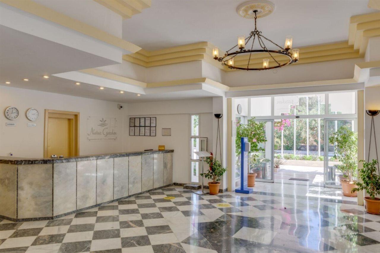 Natur Garden Hotel Битез Экстерьер фото