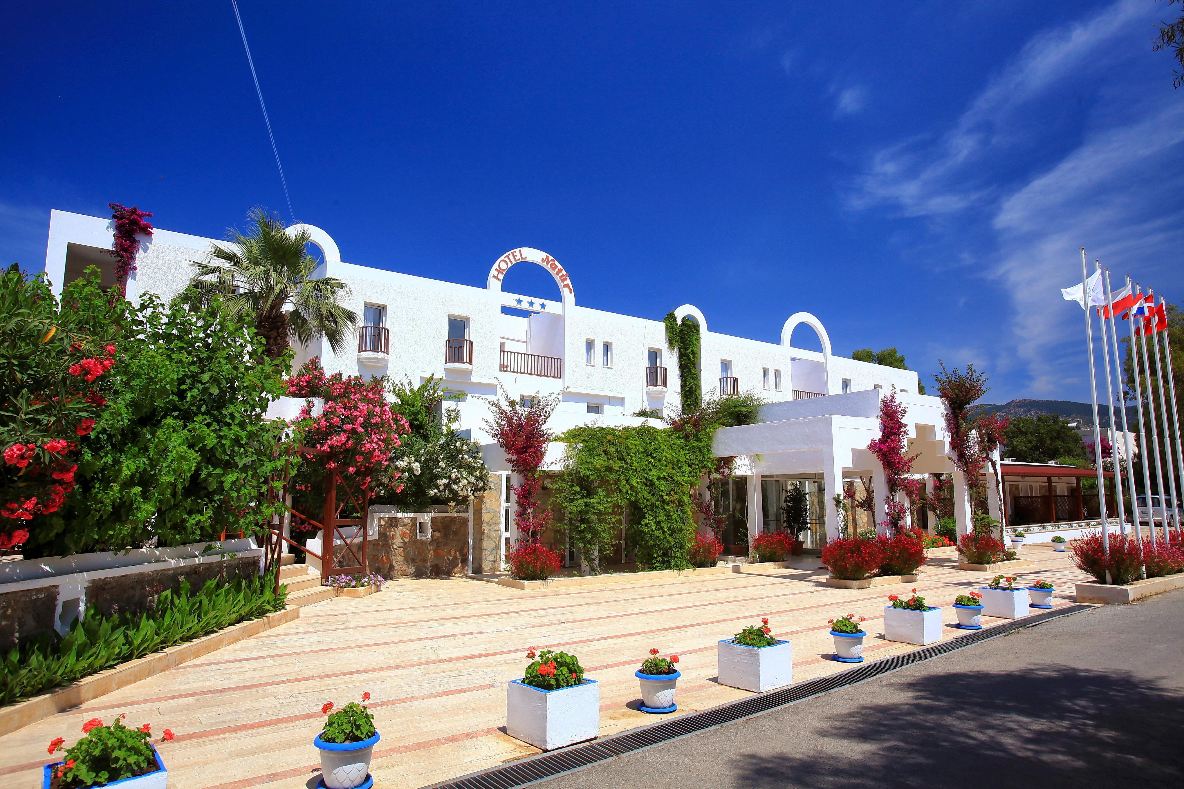 Natur Garden Hotel Битез Экстерьер фото