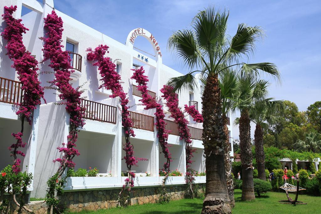 Natur Garden Hotel Битез Экстерьер фото